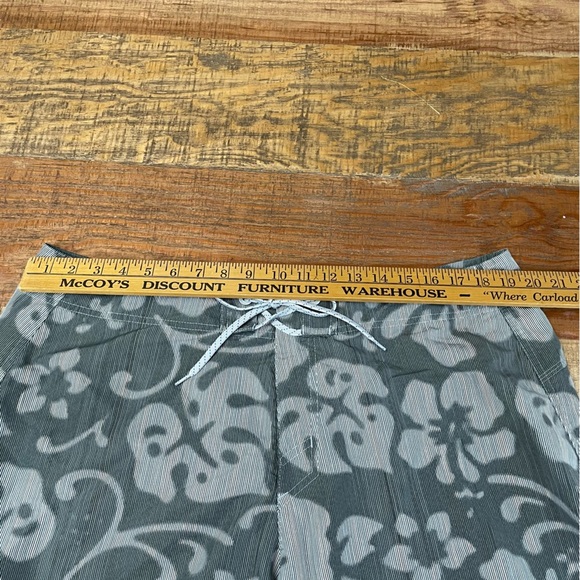 Columbia Mens Size 38 PFG Offshore Board Shorts UPF 50 Omni Shade Blue Gray New - Picture 6 of 10